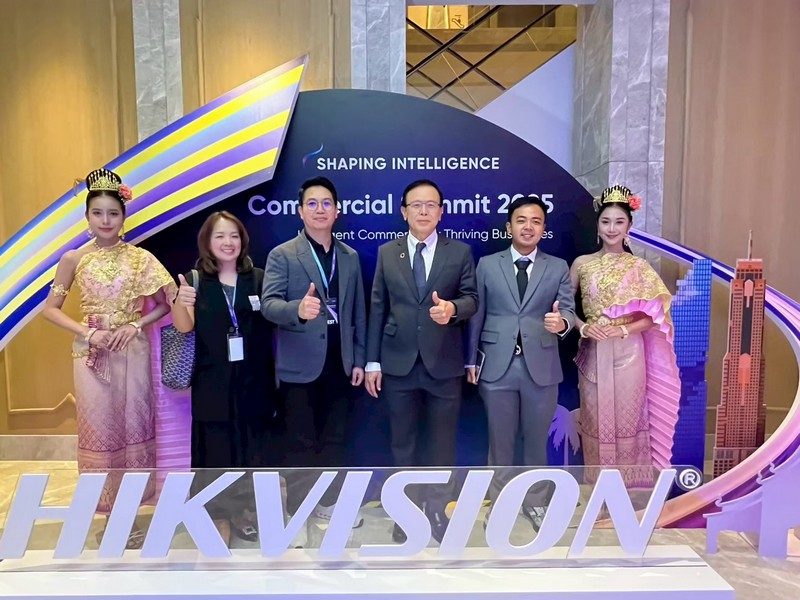 ทีม Digital Focus ที่งาน Hikvision Commercial Summit